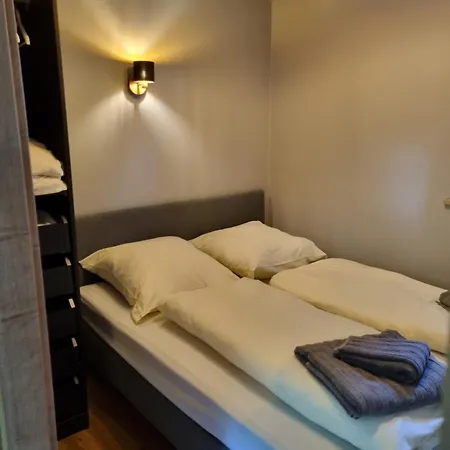 Uhu Mit Aussensauna Lage (Lippe)