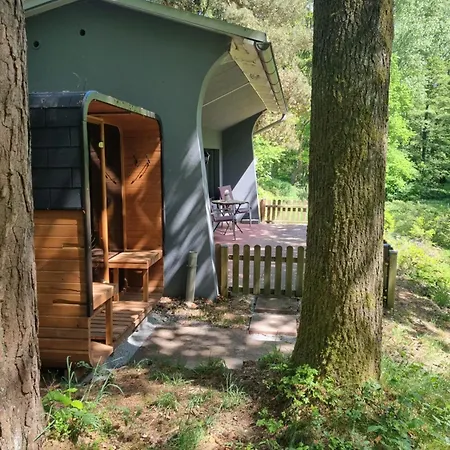 Uhu Mit Aussensauna Lage (Lippe)